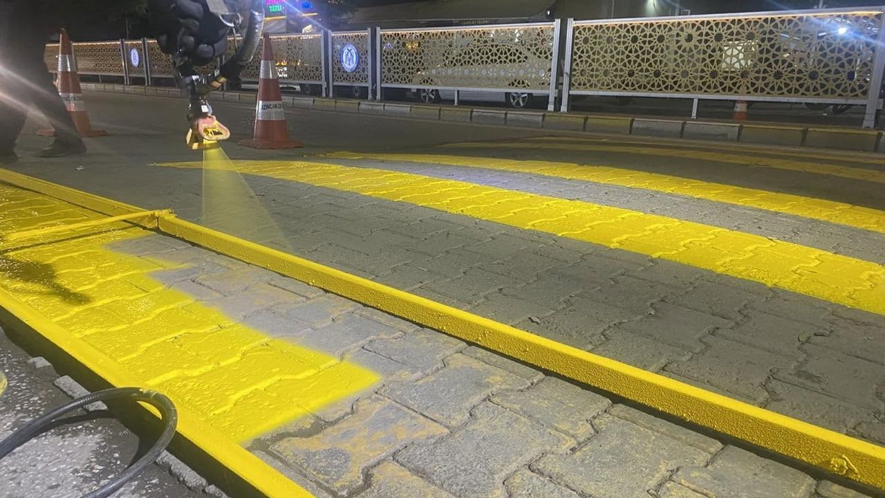 Erzincan’da yaya geçitleri yenileniyor