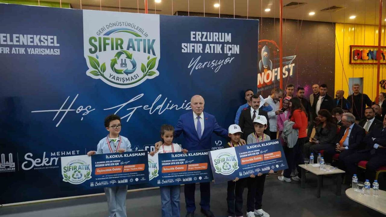 Erzurum'da 3. Geleneksel Sıfır Atık Yarışması'nda 36 öğrenci ödül aldı