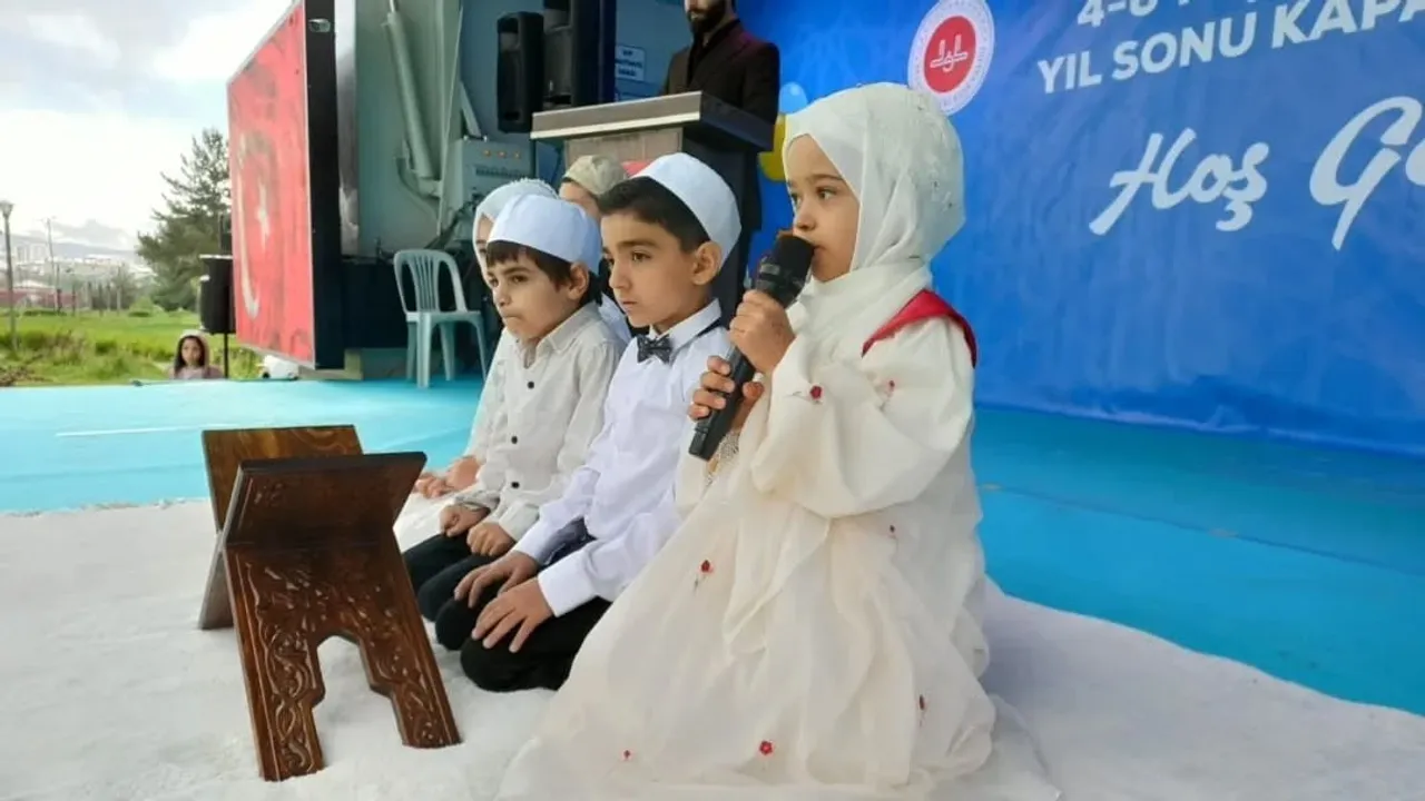 Erzurum'da 4-6 Yaş Kur’an Kursları Yıl Sonu Kapanış Programı
