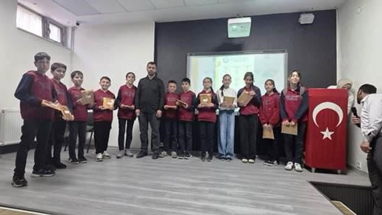 Erzurum'da bilgi yarışmasıyla Hz. Muhammed anlatıldı