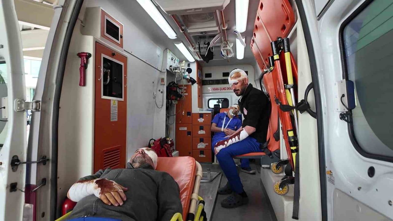Erzurum Şehir Hastanesi’nde Kırmızı Kod Deprem ve Yangın Tatbikatı