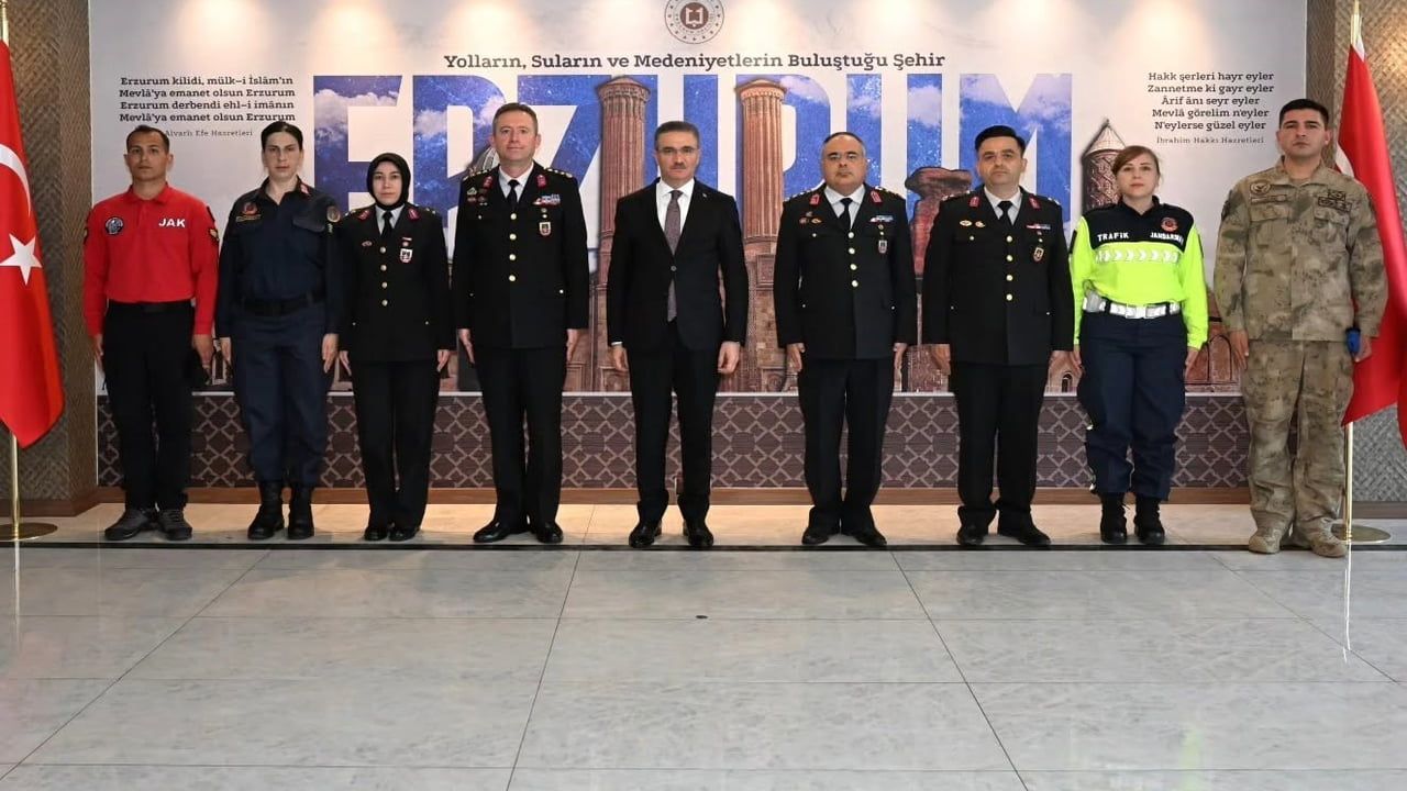 Erzurum valisi Aydın Baruş'tan Jandarma Teşkilatının 187. kuruluş yıldönümü mesajı