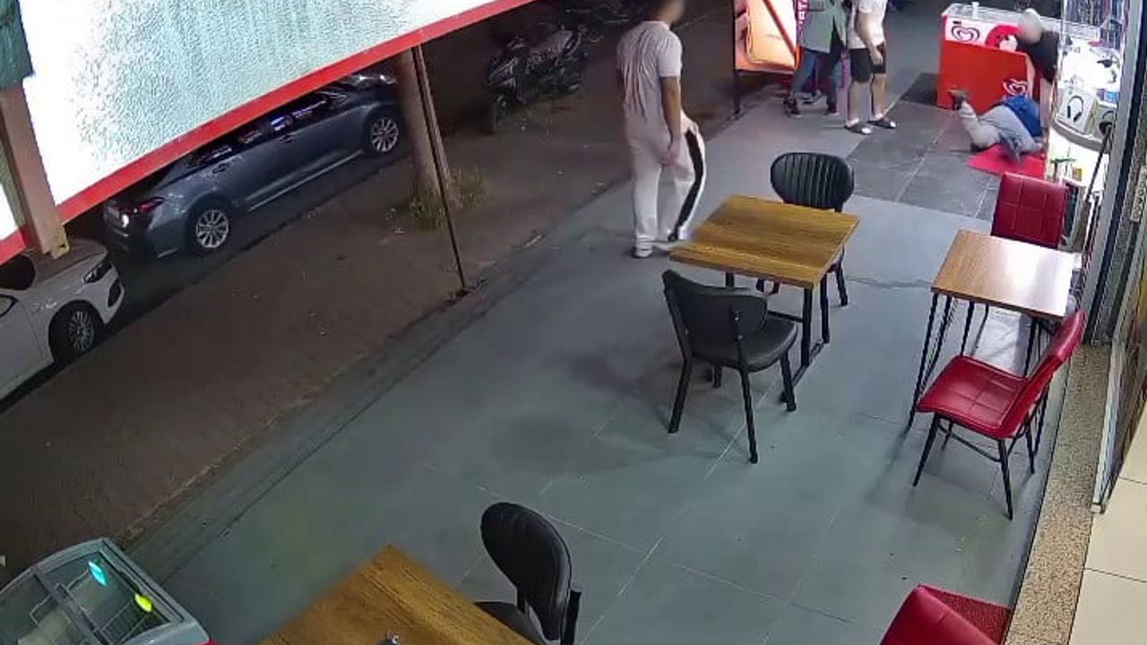 Esenyurt’ta esnafı rahatsız eden alkollü kişi bıçakla saldırı girişiminde bulundu