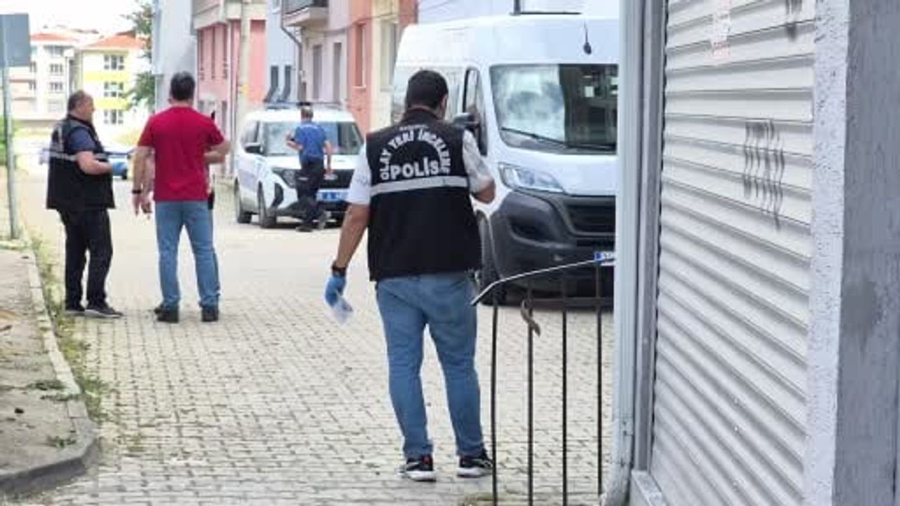 Eskişehir'de 17 yaşındaki şüpheli pompalı tüfekle bir kişiyi yaraladı