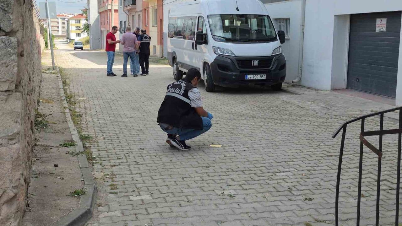 Eskişehir’de 17 yaşındaki şüpheli pompalı tüfekle bir kişiyi yaraladı