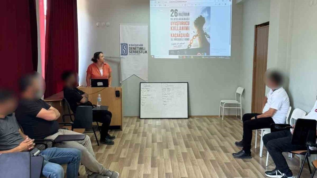 Eskişehir’de yükümlülere 'uyuşturucuyla mücadele' semineri verildi