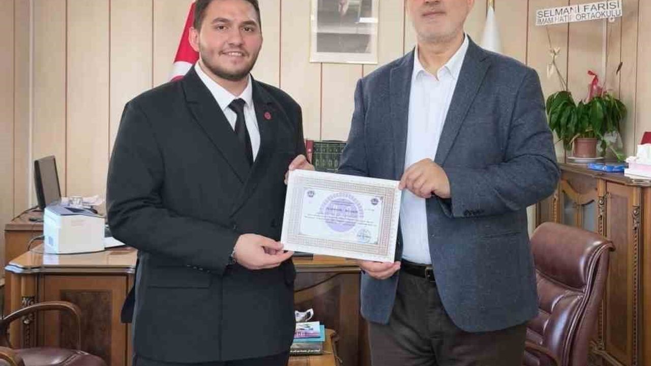 Eskişehirli kurra hafız Ali Haydar Kışla İç Anadolu bölgesi birincisi oldu