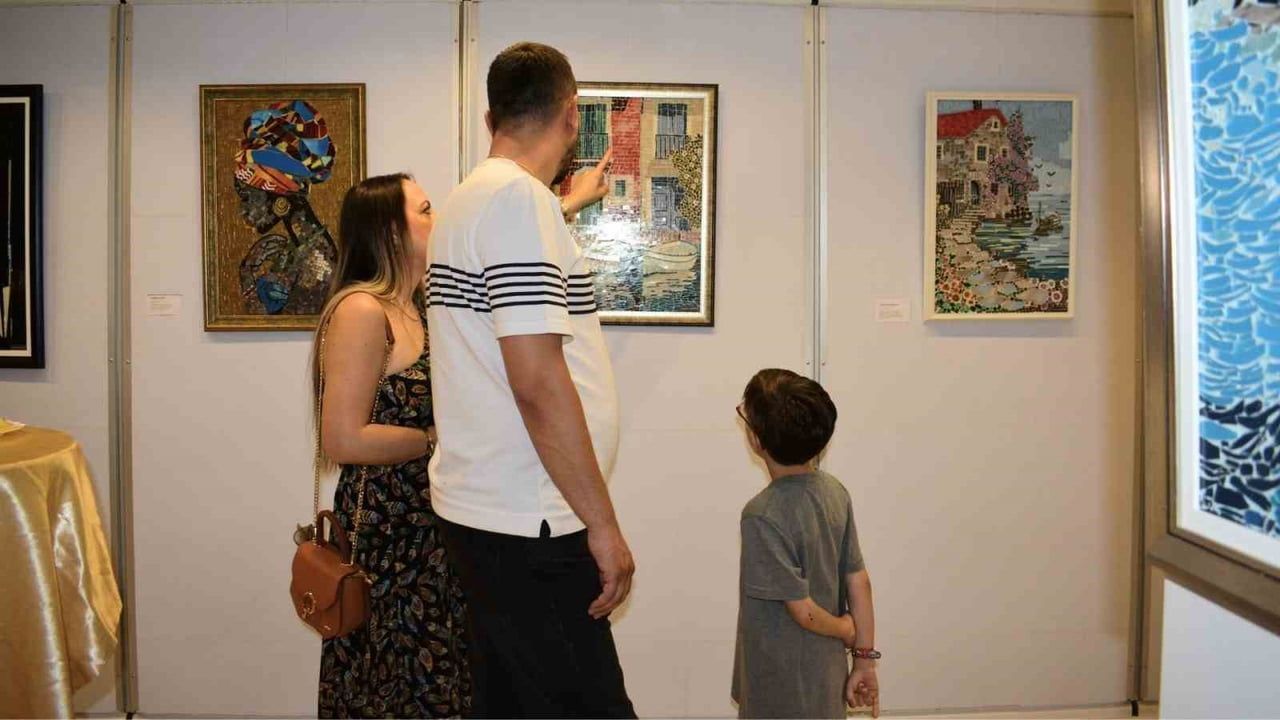 EÜ Etnografya Müzesi'nde Zeytindalı Sanat Evi öğrencilerinin el emeği eserleri sergilendi