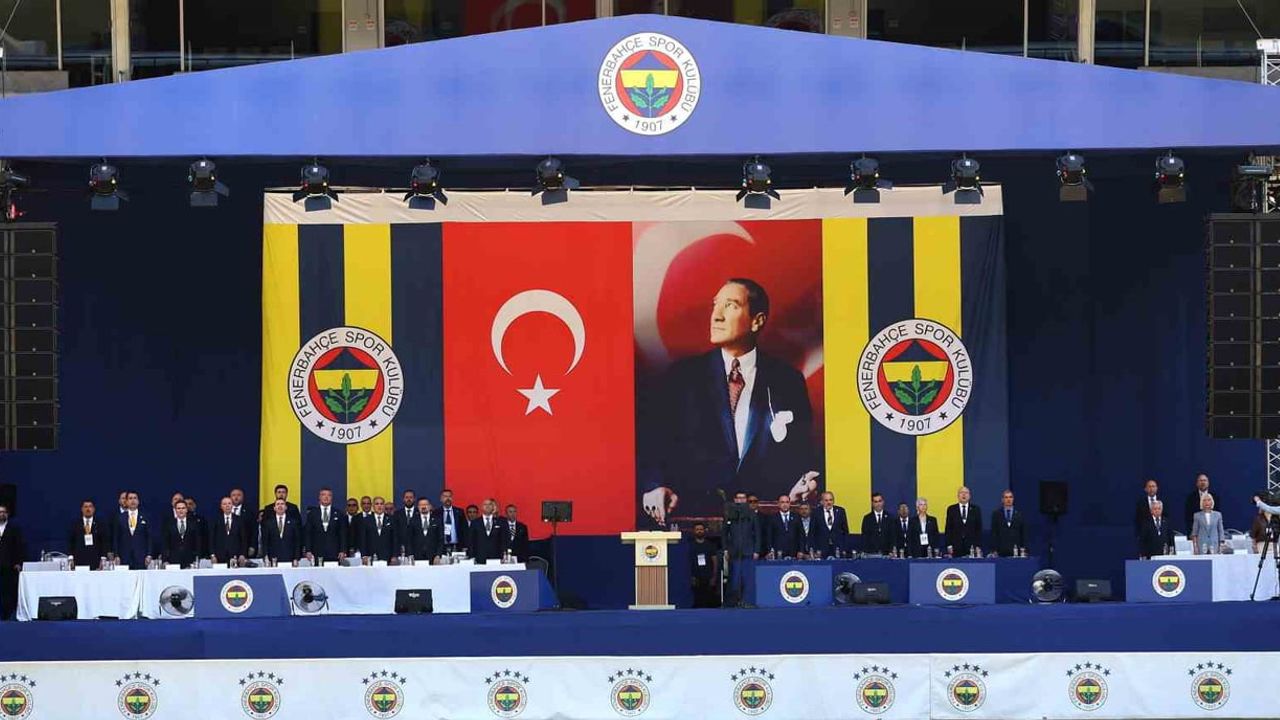 Fenerbahçe'de Ali Koç ve Sadettin Saran dönemleri idari ve mali açıdan ibra edildi