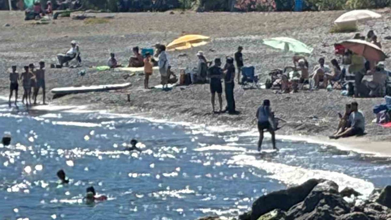 Fethiye'de İnlice Plajı'nda kişisel eşyaları bulunan müdür yardımcısı için arama başlatıldı