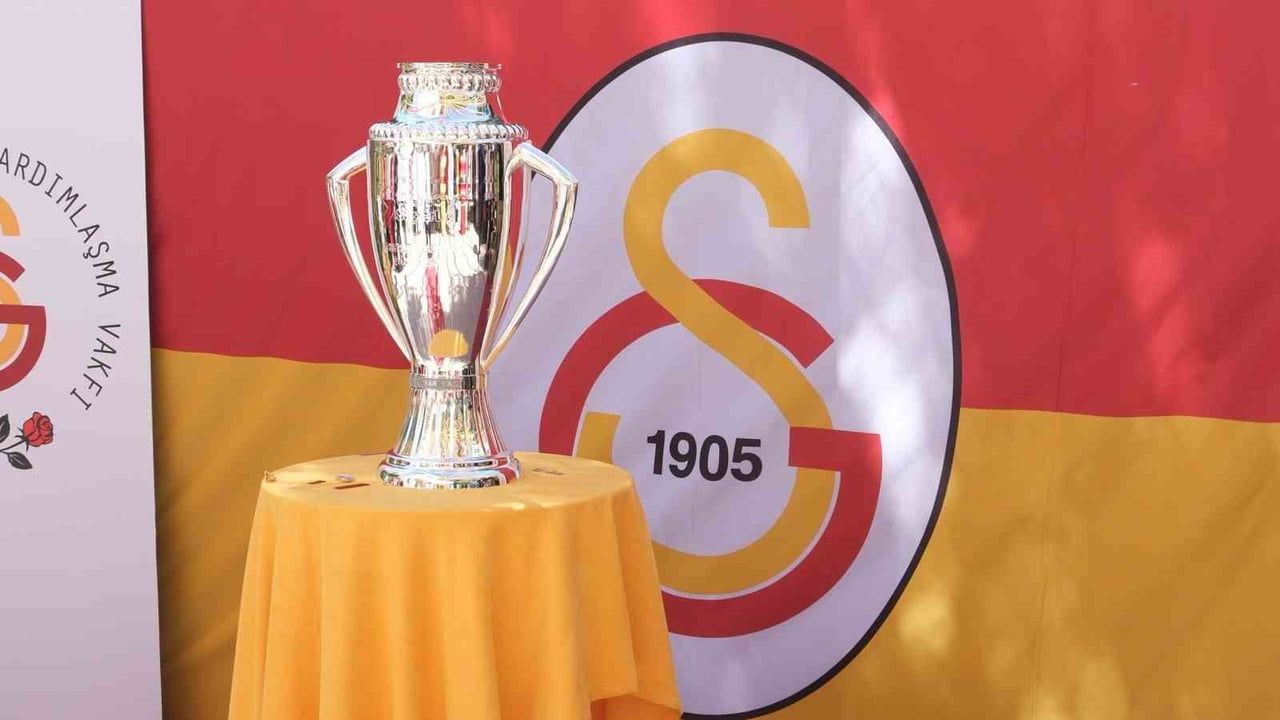 Galatasaray'ın 26. şampiyonluk kupası Aydın'da taraftarlarla buluşacak