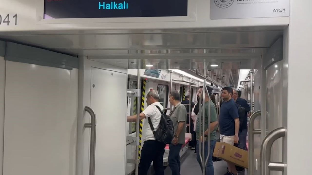 Gayrettepe-İstanbul Havalimanı-Halkalı metrosu 53 bin 396 yolcuya hizmet verdi