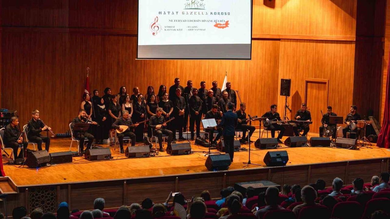 Gazella Korosu Arsuz’da Anadolu türkülerini seslendirdi