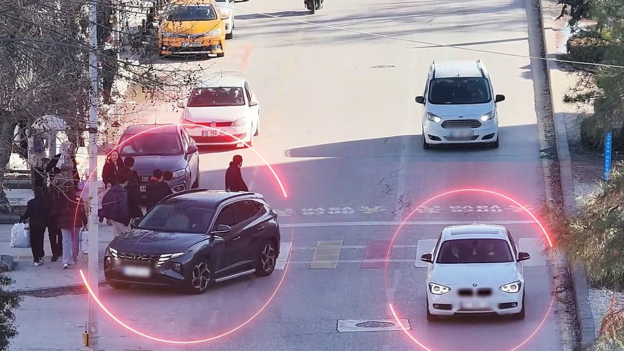 Gaziantep'te 240 sürücüye yaya geçidi ihlali nedeniyle 1 milyon 358 bin 880 lira ceza