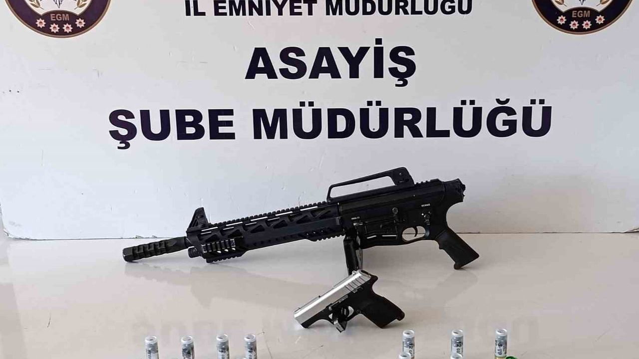 Gaziantep'te araca ateş eden şüpheli tabanca ve tüfekle yakalandı
