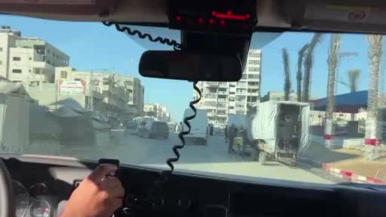 Gazze'de İHA Saldırısı: Al-Nasr Mahallesi'nde Sivil Araca Vuruş, Biri Okul Müdürü 4 Ölü