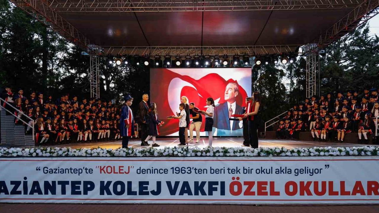 GKV Özel İlkokulu'nda kep töreniyle mezuniyet coşkusu