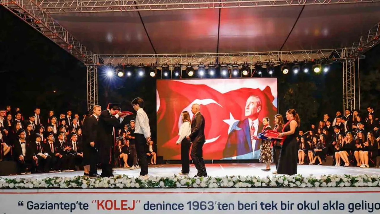 GKV Özel Liseleri 62. yıl mezuniyet töreni: Gaziantep’te coşku ve protokol katılımı