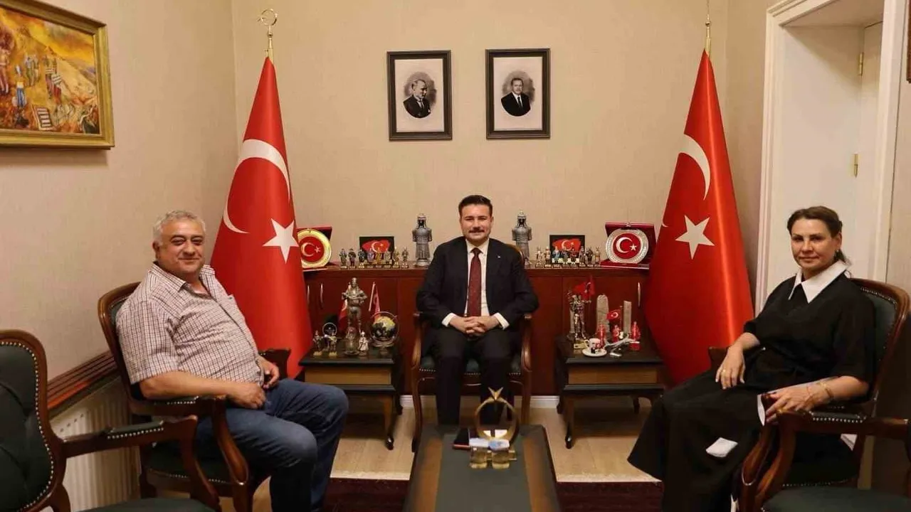 Gökçeada'da Kaymakam Osman Acar ile Geleneksel Halk Günü gerçekleştirildi