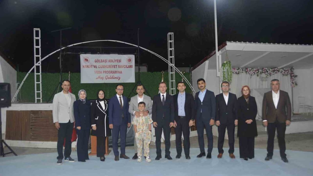 Gölbaşı'nda görev yeri değişen hakim ve savcılara veda yemeği