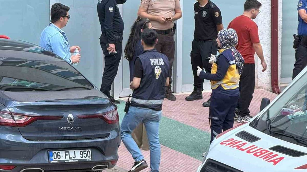 Görevi başında kalp krizi geçiren polis memuru Murat Bayırlı hayatını kaybetti