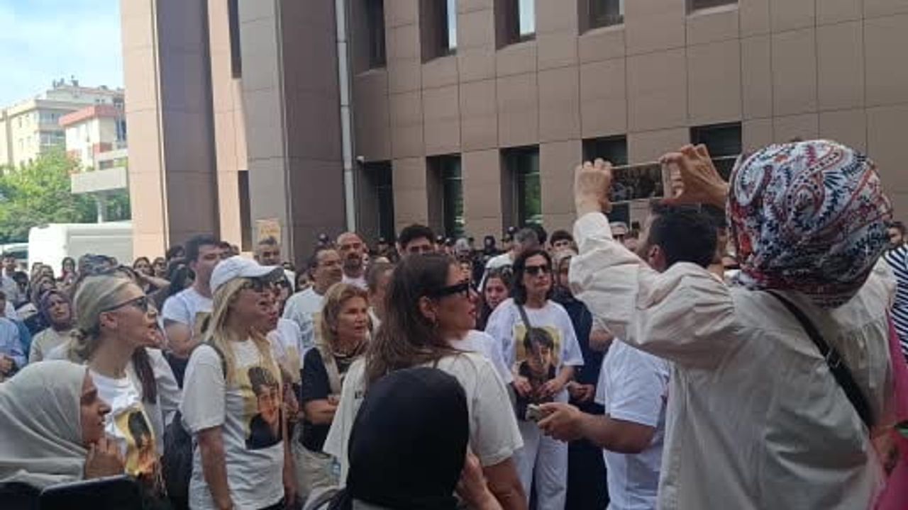 Güngören'de bıçakla öldürülme: Atlas Çağlayan davası bugün başlıyor