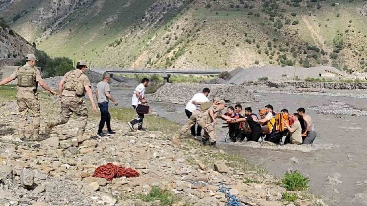 Hakkari'de Zap Suyu'na Düşen Kişi Hayatını Kaybetti