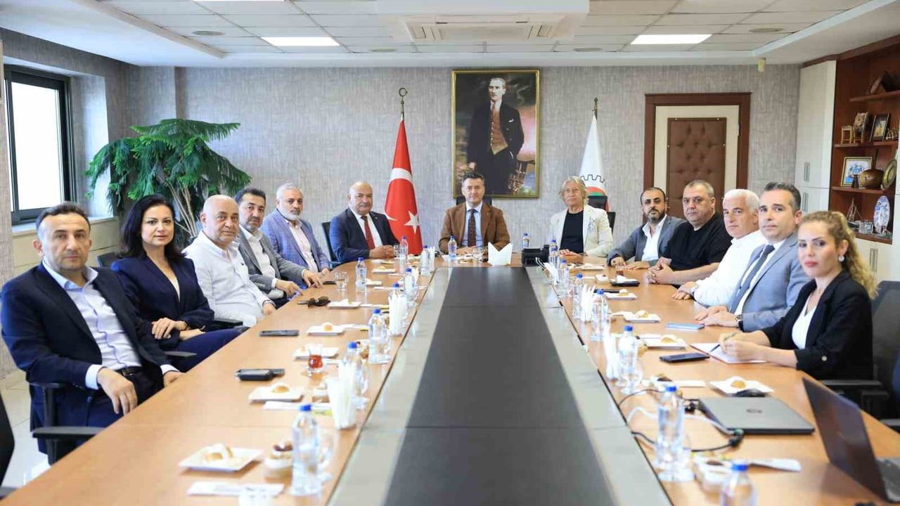 Halep heyeti Mersinli sanayicilere yatırım daveti