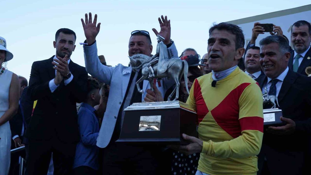 Halis Karataş: "100. yıl benim için çok önemliydi"