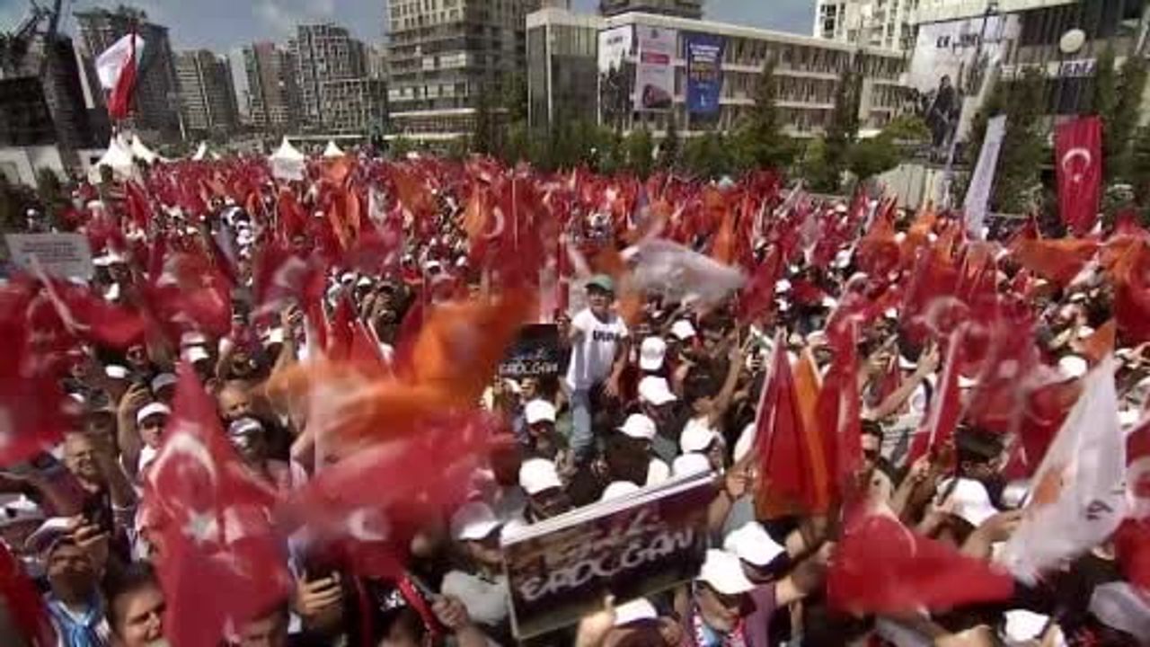 Halkalı – Arnavutköy metrosu açıldı: cumhurbaşkanı Recep Tayyip Erdoğan 69 kilometrelik hattın tamamlandığını duyurdu