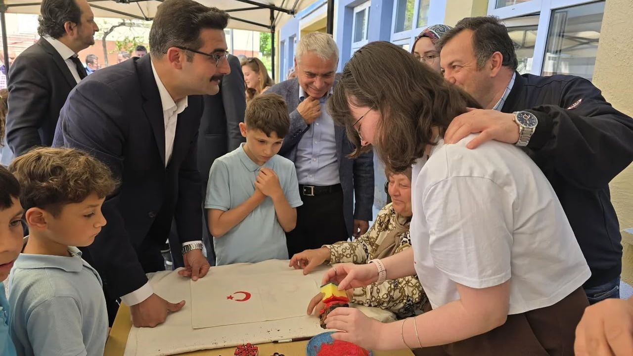 Hanönü’nde kursiyerlerin el emeği ürünleri yıl sonu sergisinde
