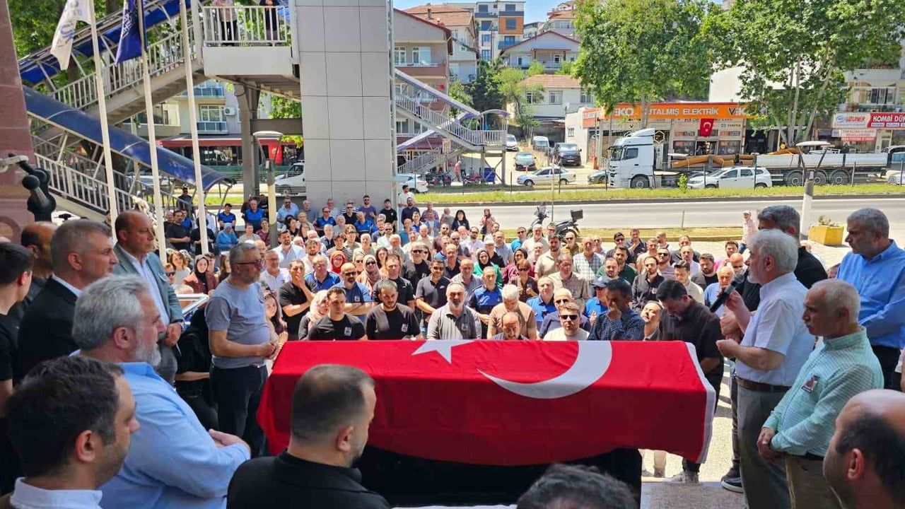 Harita Mühendisi Cevat Ongun Gölcük'te Son Yolculuğuna Uğurlandı