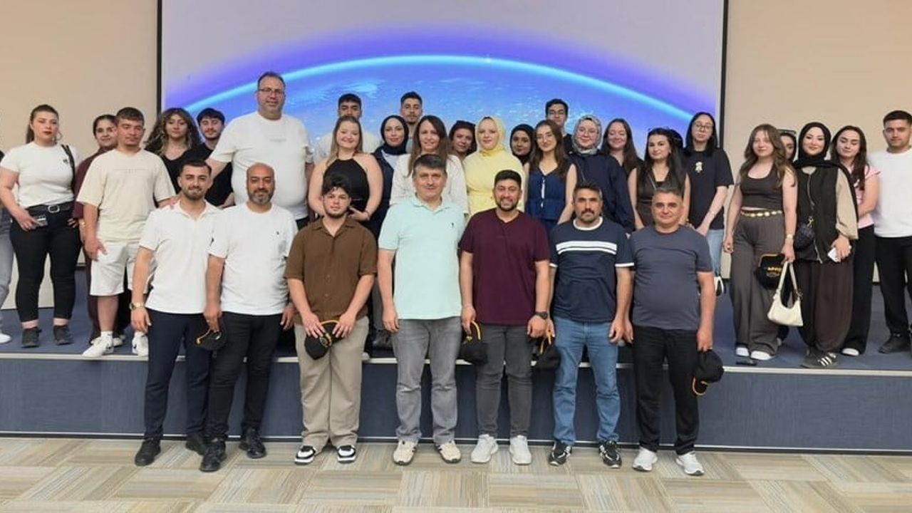 Hisarcık MYO İş Sağlığı ve Güvenliği Öğrencileri Sakarya’daki Otomotiv Tesisini İnceledi