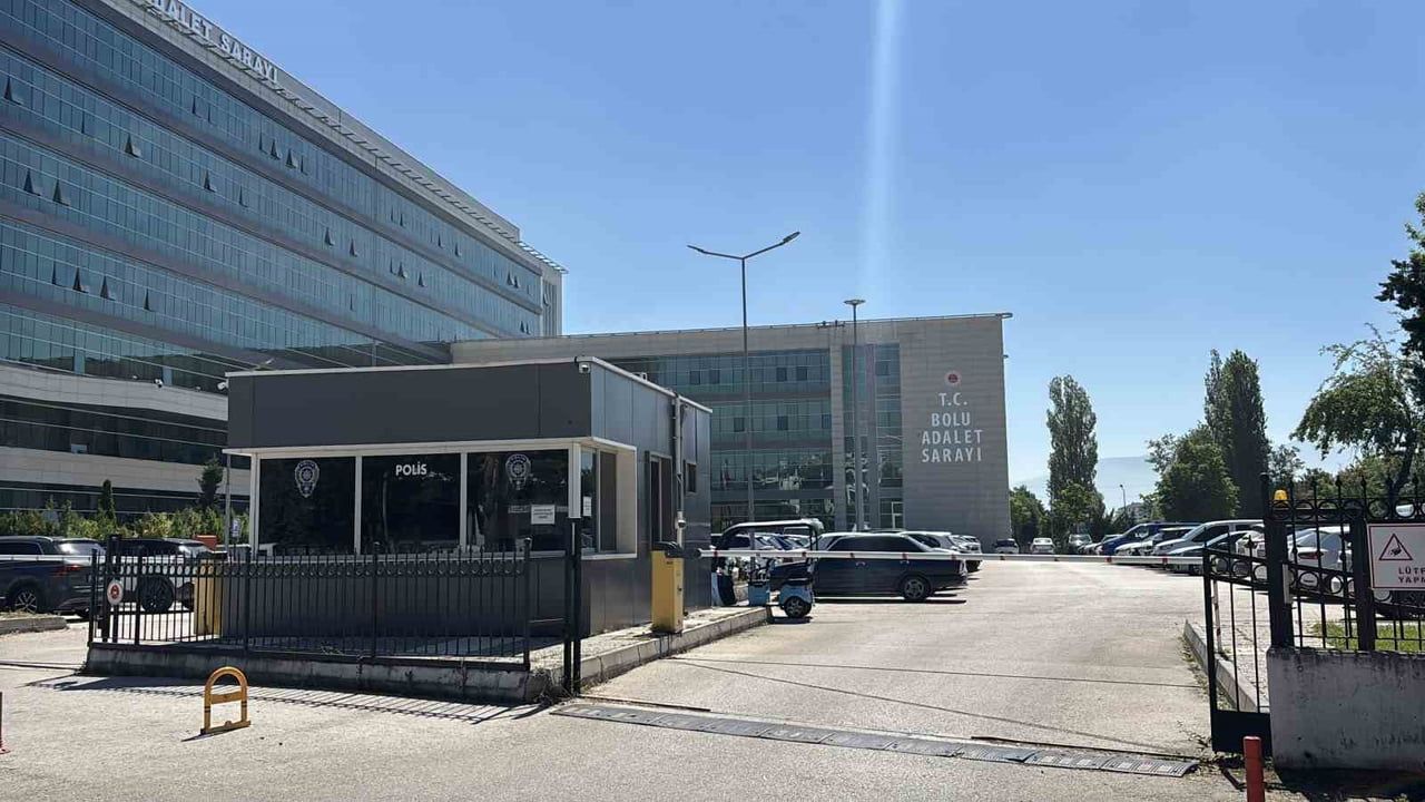 HSK kararnamesiyle Bolu adliyesinde yargı mensupları değişti: 7 gitti, 4 geldi