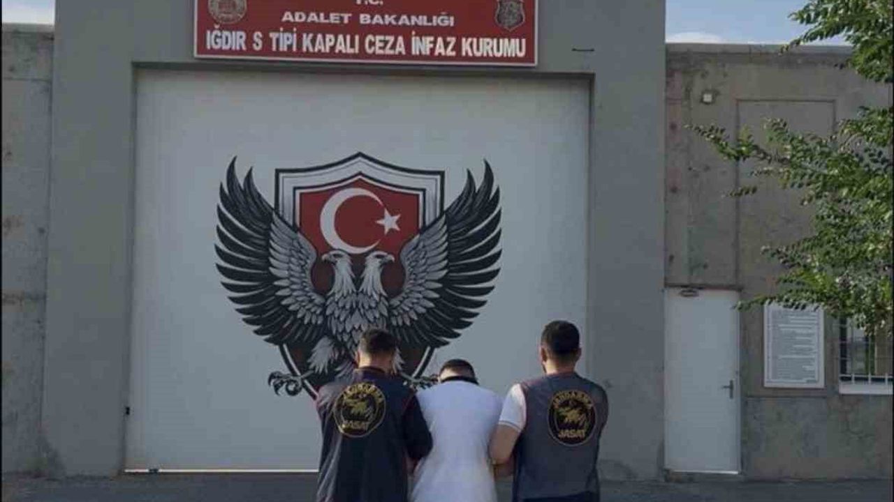 İğdır'da hırsızlık hükümlüsü JASAT operasyonuyla yakalandı