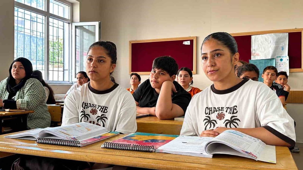 İkiz kardeşler LGS'de aynı liseyi hedefliyor