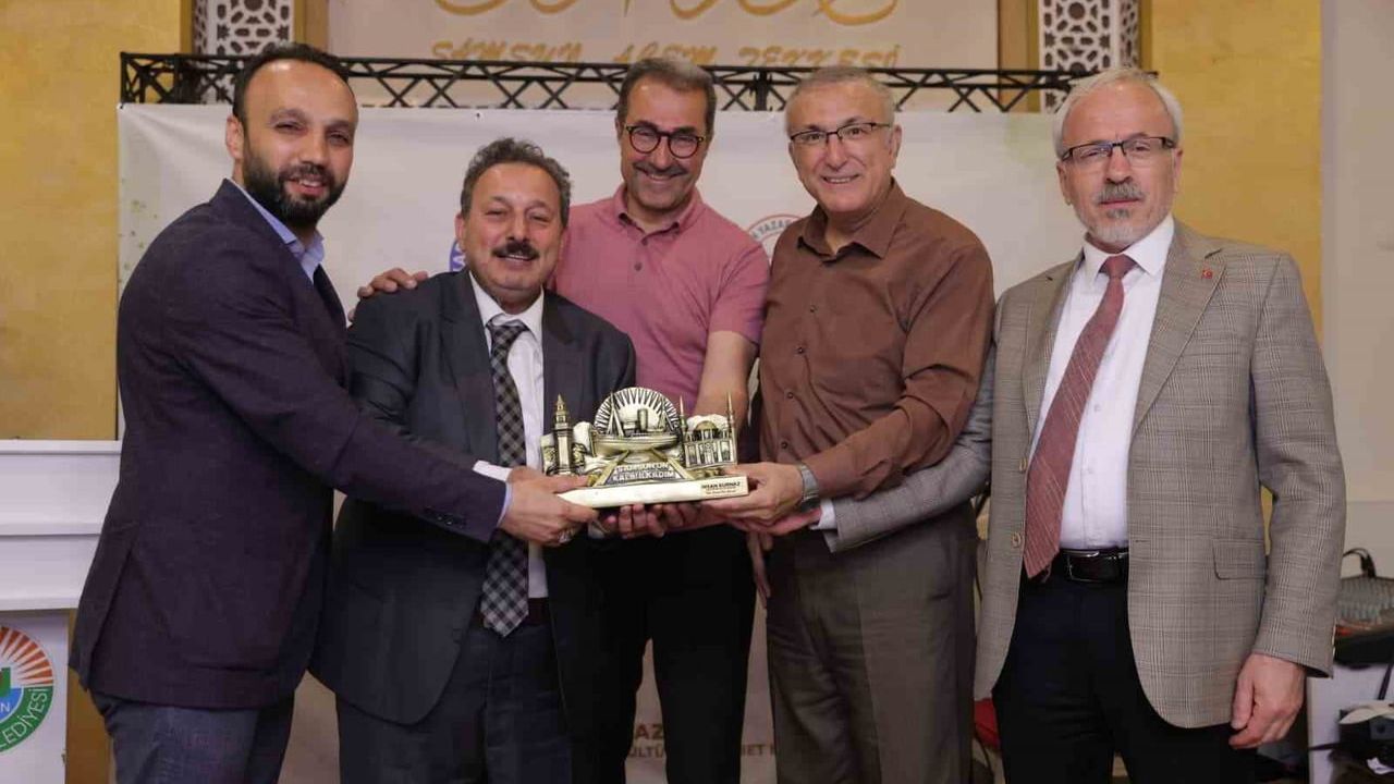 İlkadım'da Ozanlar ve Şairler Buluşması: Başkan Kurnaz kültürel yaşatımı vurguladı