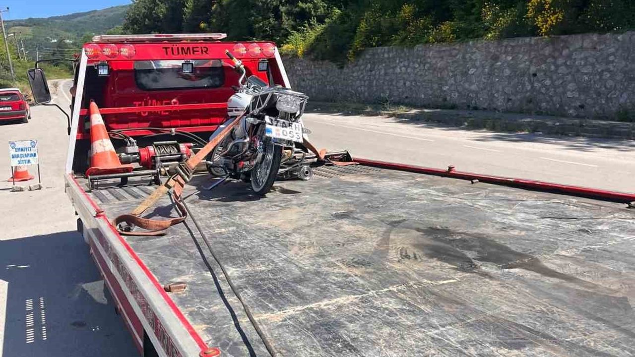 İnebolu'da egzoz patlatarak gürültü yapan ehliyetsiz sürücüye 252 bin 938 lira ceza