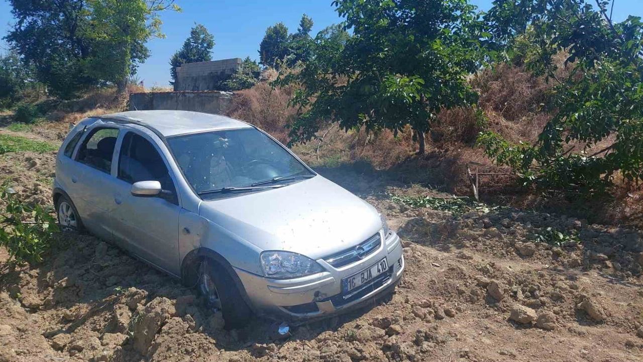 İnegöl'de otomobil meyve bahçesine uçtu: 4 yaralı