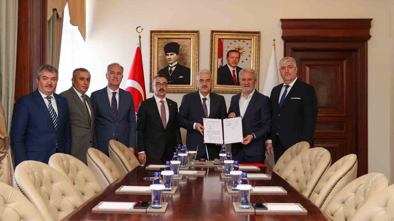 İnegöl'e iki yeni anaokulu için protokoller imzalandı