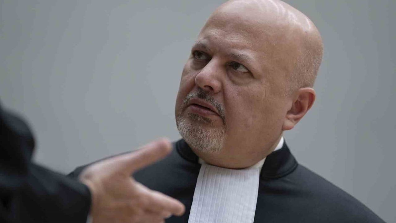 İngiltere'den cinsel tacizle suçlanan UCM başsavcısı Khan'a geçici uzaklaştırma cezası