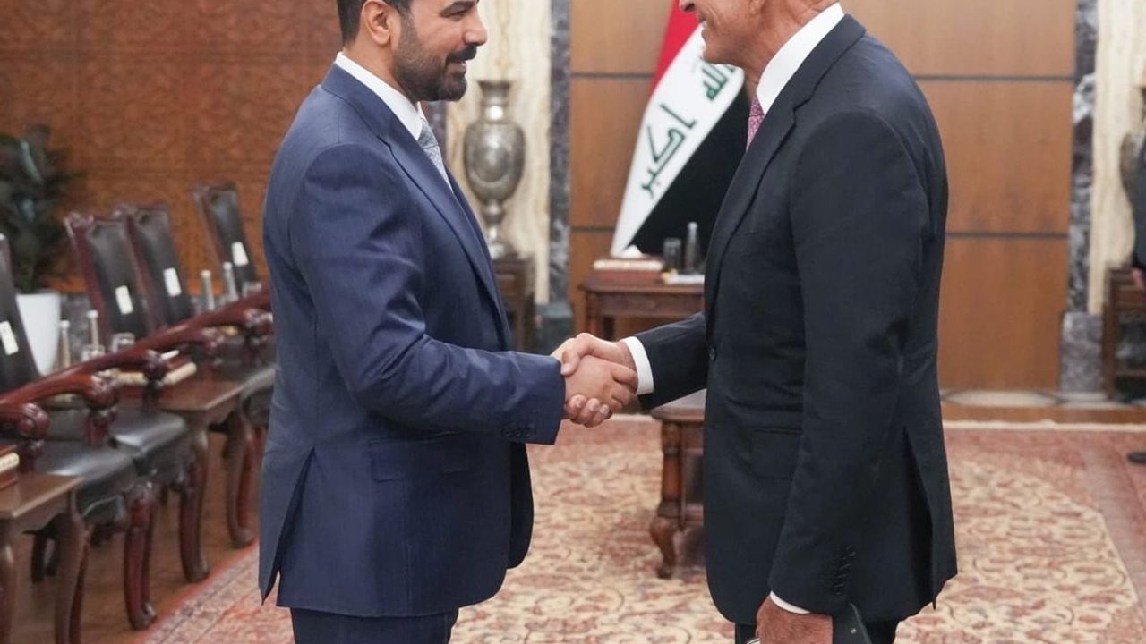 Irak başbakanı Zeydi ile ABD özel temsilcisi Barrack silahlı grupların dağıtılmasını görüştü