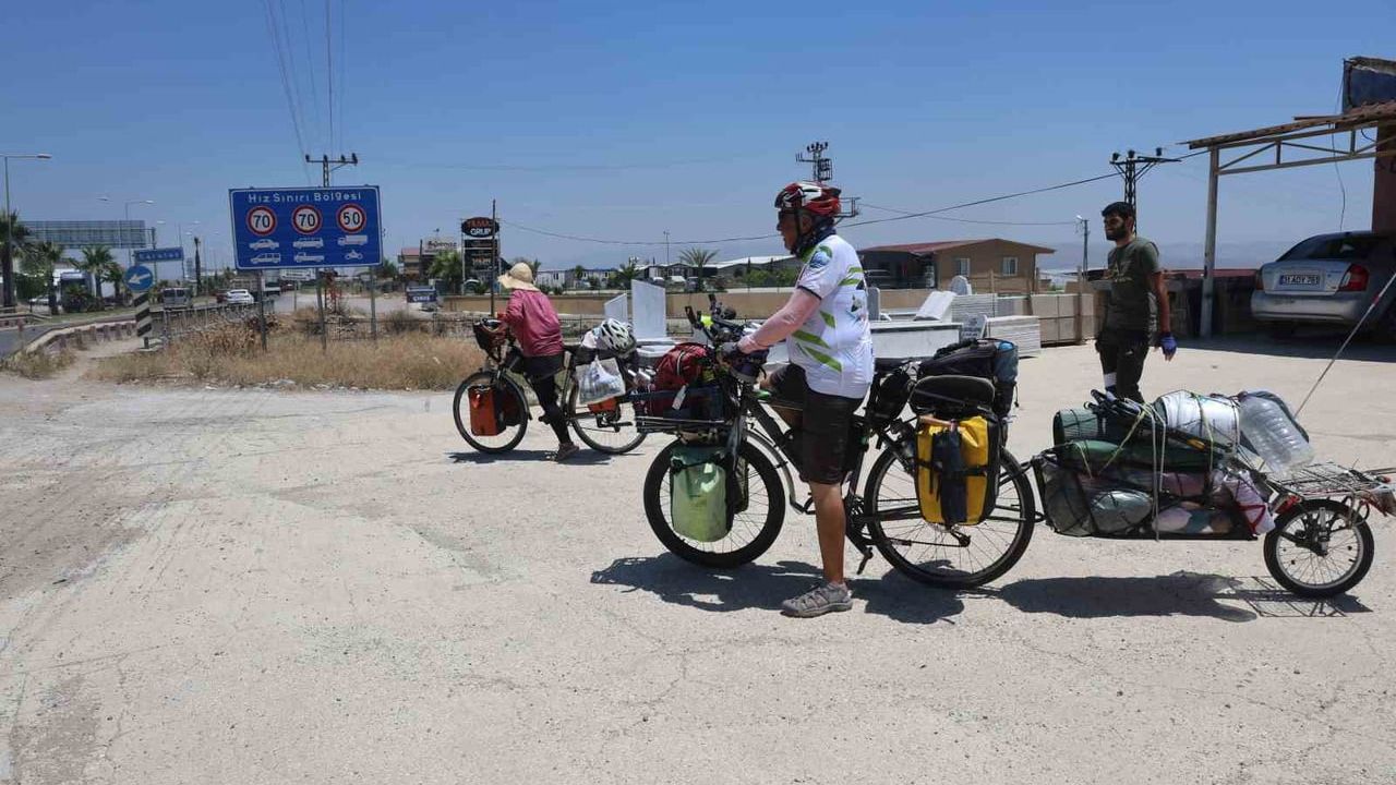 Isparta'lı çift 27 günde Hatay'a ulaştı — 10 yıldır bisikletle Türkiye turu yapıyor