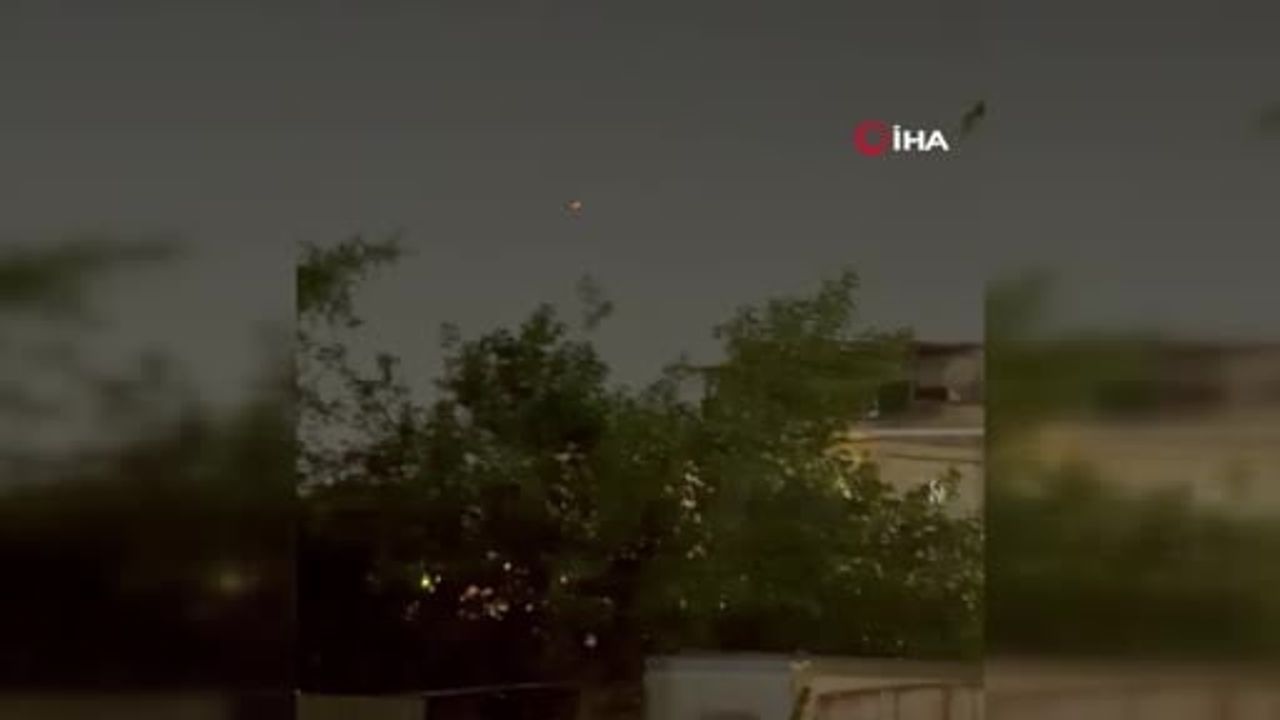 İsrail: İran'dan fırlatılan iki balistik füze etkisiz hale getirildi