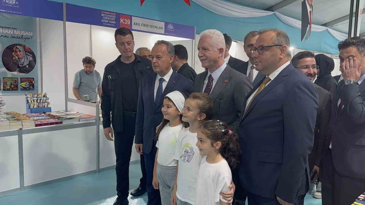 İstanbul valiliği kitap fuarı Beylikdüzü'nde kapılarını açtı