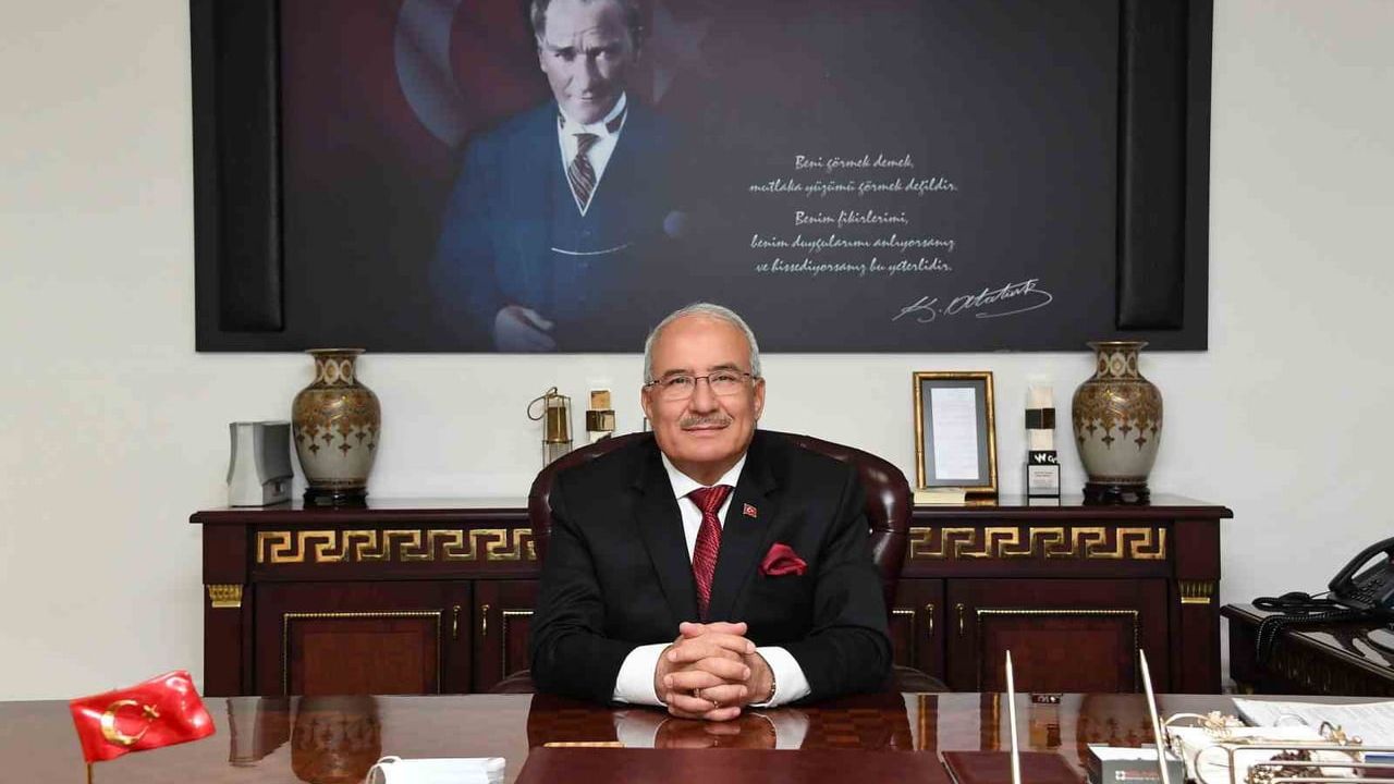 İYİ Parti'li Kocamaz: hastalığım ve devlete güvenim dolandırılmama neden oldu