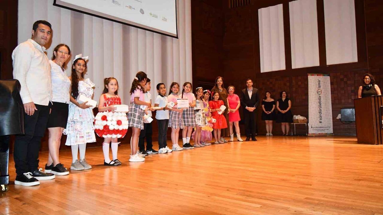 İzmir'de çocuklardan yerel iklim seferberliği: 8 okulda eğitim ve kampanyalar
