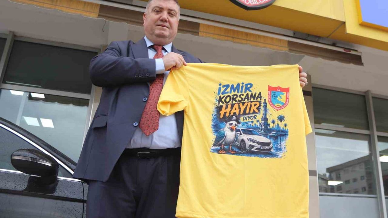 İzmir'de taksiciler 'korsana hayır' mesajı
