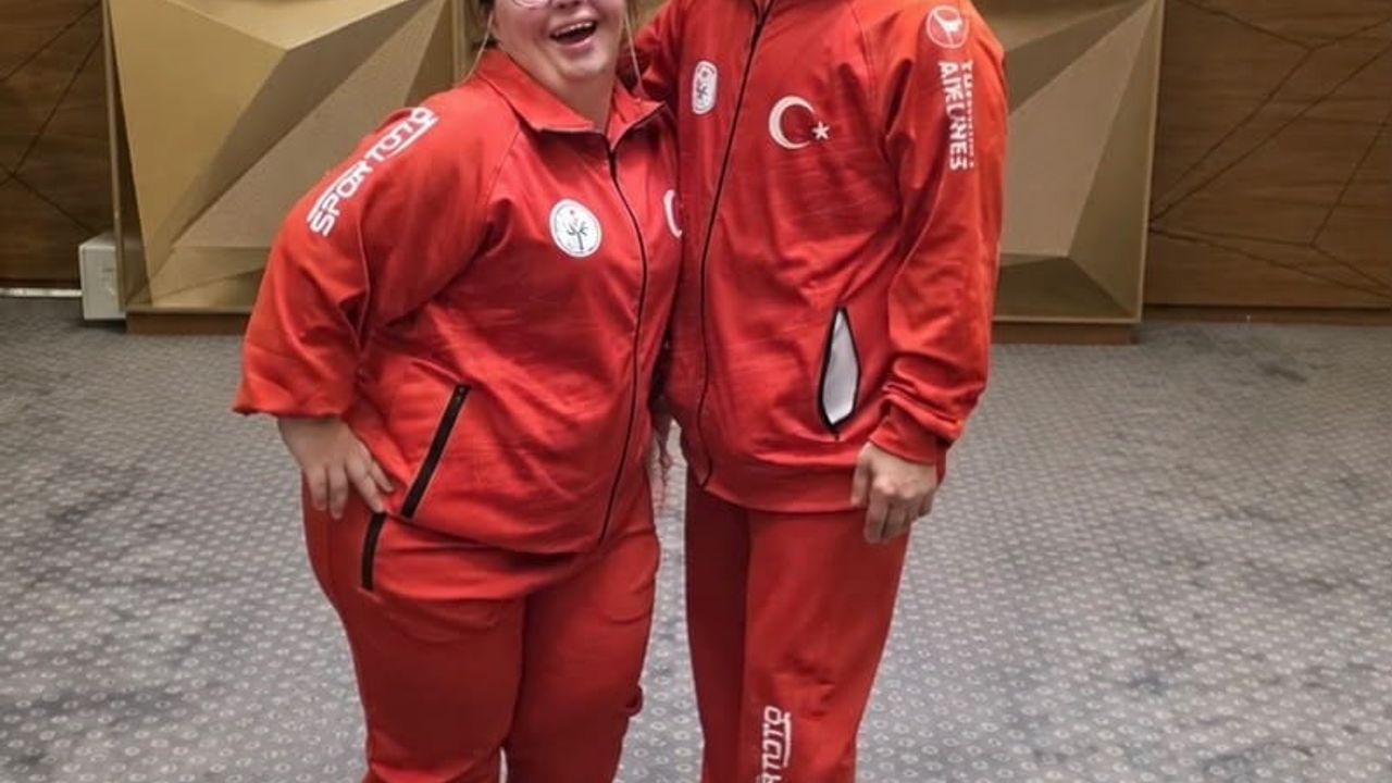 İzmirli sporcu Alper Öztürk dört altın madalya kazandı