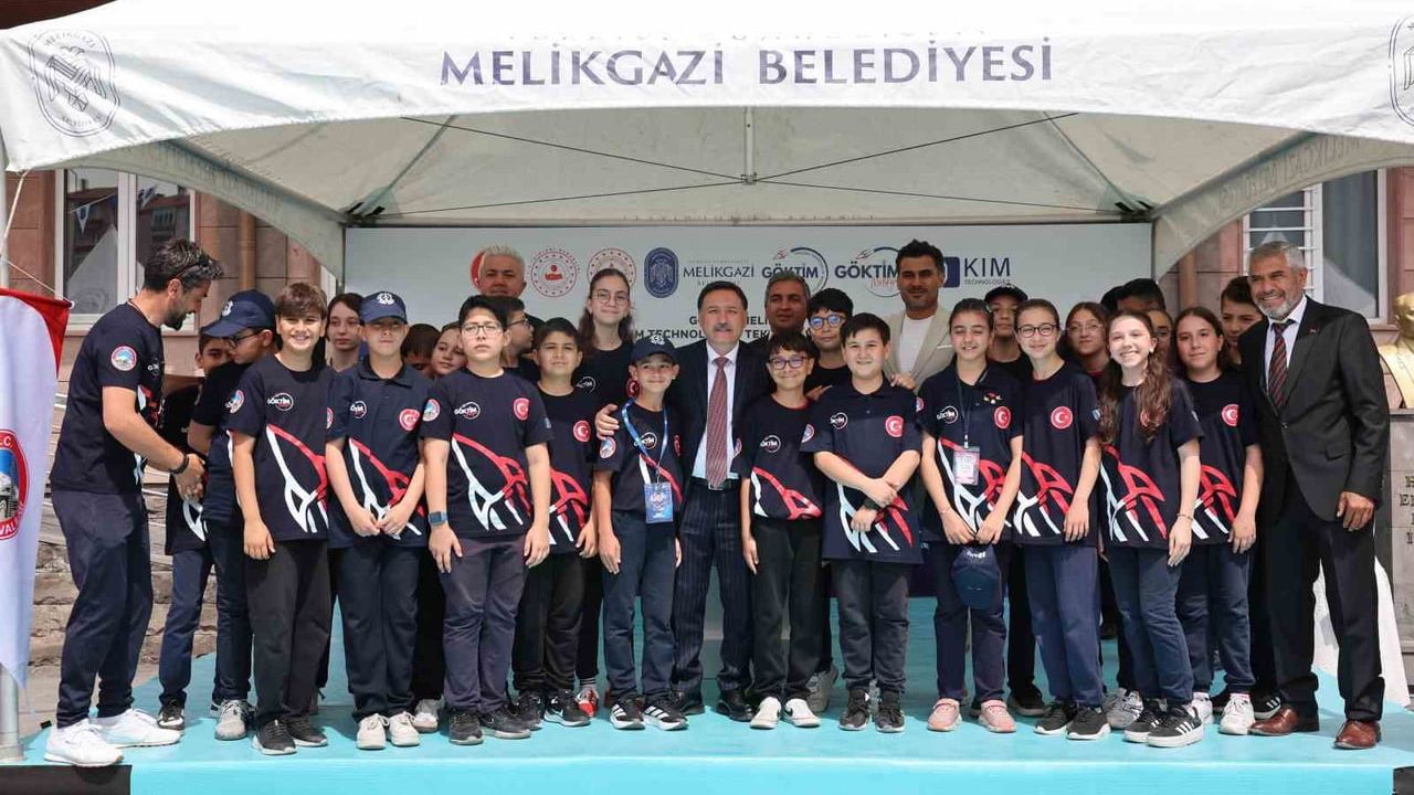 İzzet Özsüzkaya Ortaokulu’nda GÖKTİM Teknoloji Atölyesi açıldı